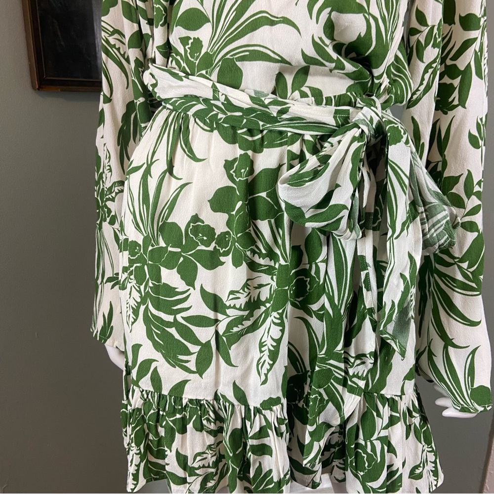 L*Space Geneva Bell Sleeve Tropical Green Leaf Print Mini Dress Hawaiian Small S - Picture 5 of 15